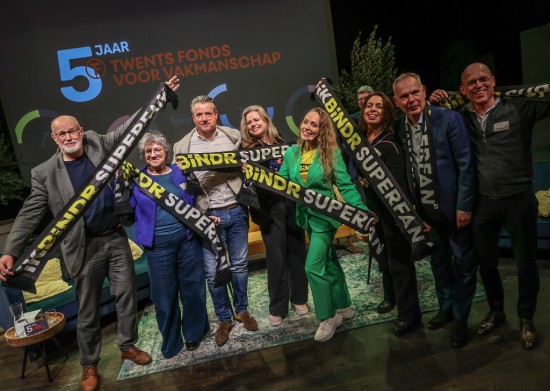 Vijf jaar succesvol Leven Lang Ontwikkelen in Twente Vijf jaar succesvol Leven Lang Ontwikkelen in Twente